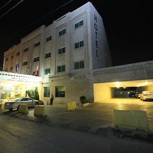 Al Thuraya Hotel